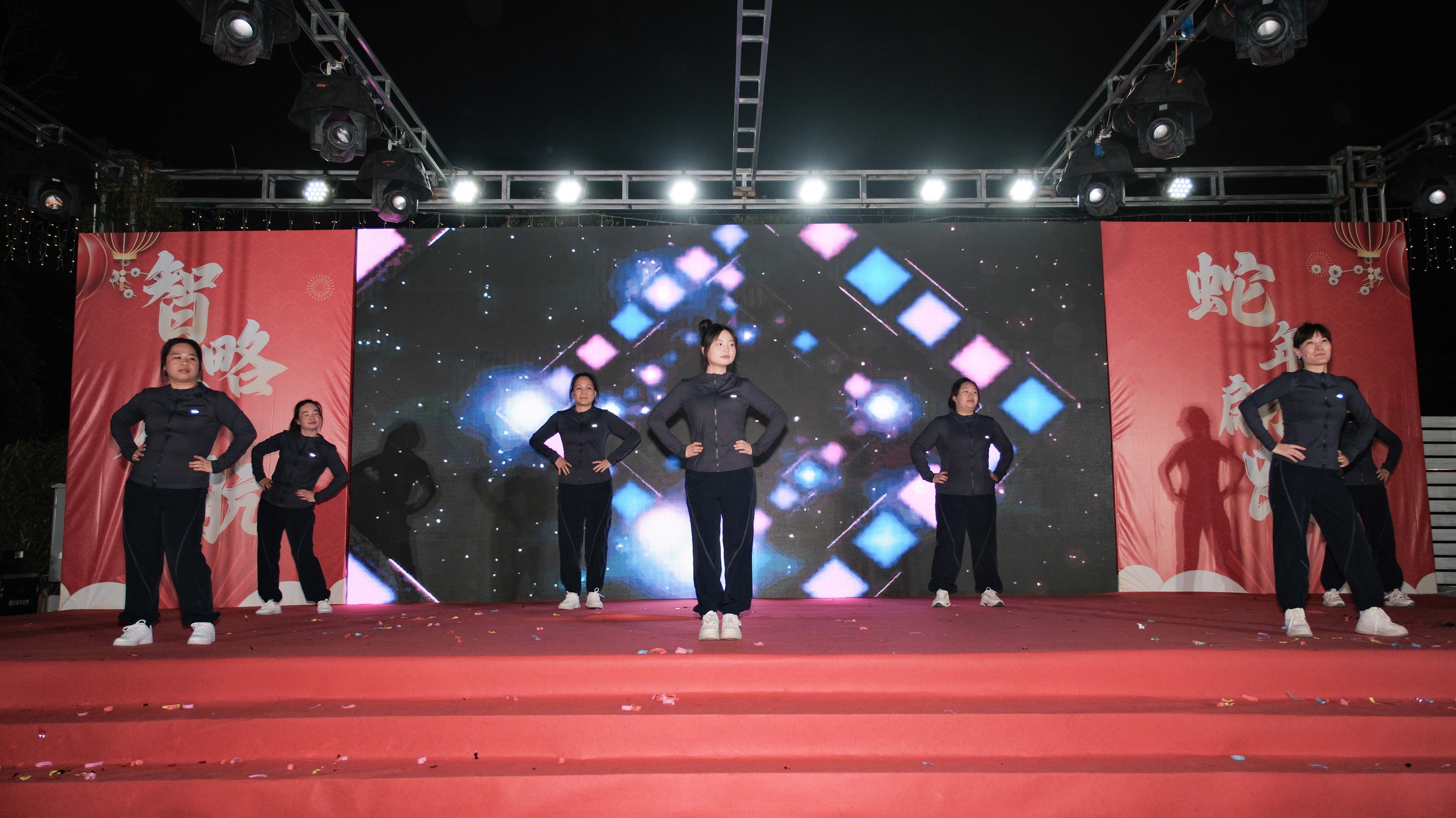 久信達(dá)科技2024年年會(huì)圓滿落幕：感恩同行，共創(chuàng)環(huán)保新未來(lái)，乘風(fēng)破浪，夢(mèng)想起航(圖10)